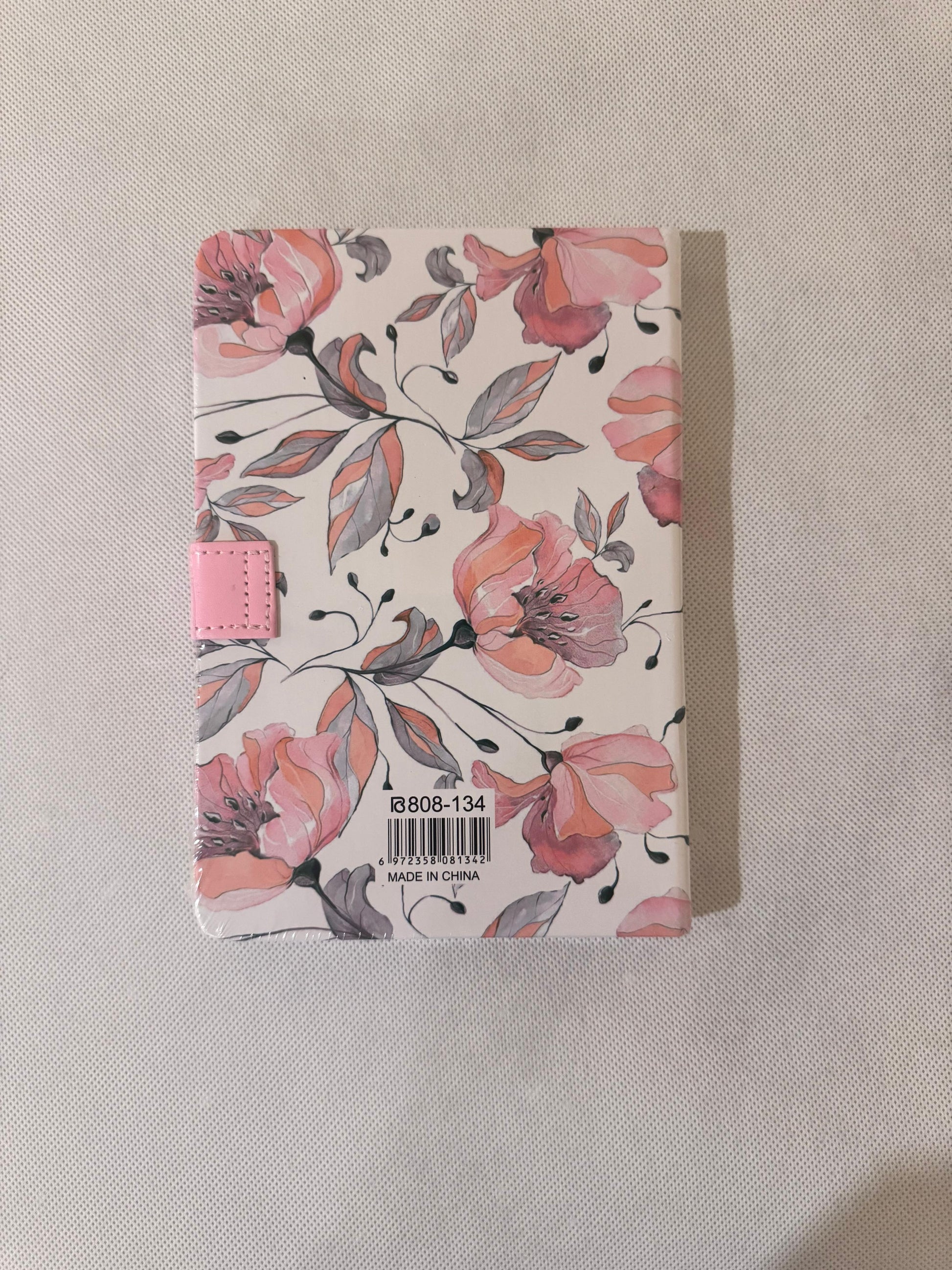A5 Cute Designer Diary – Aesthetic Notebook with Magnetic Closure