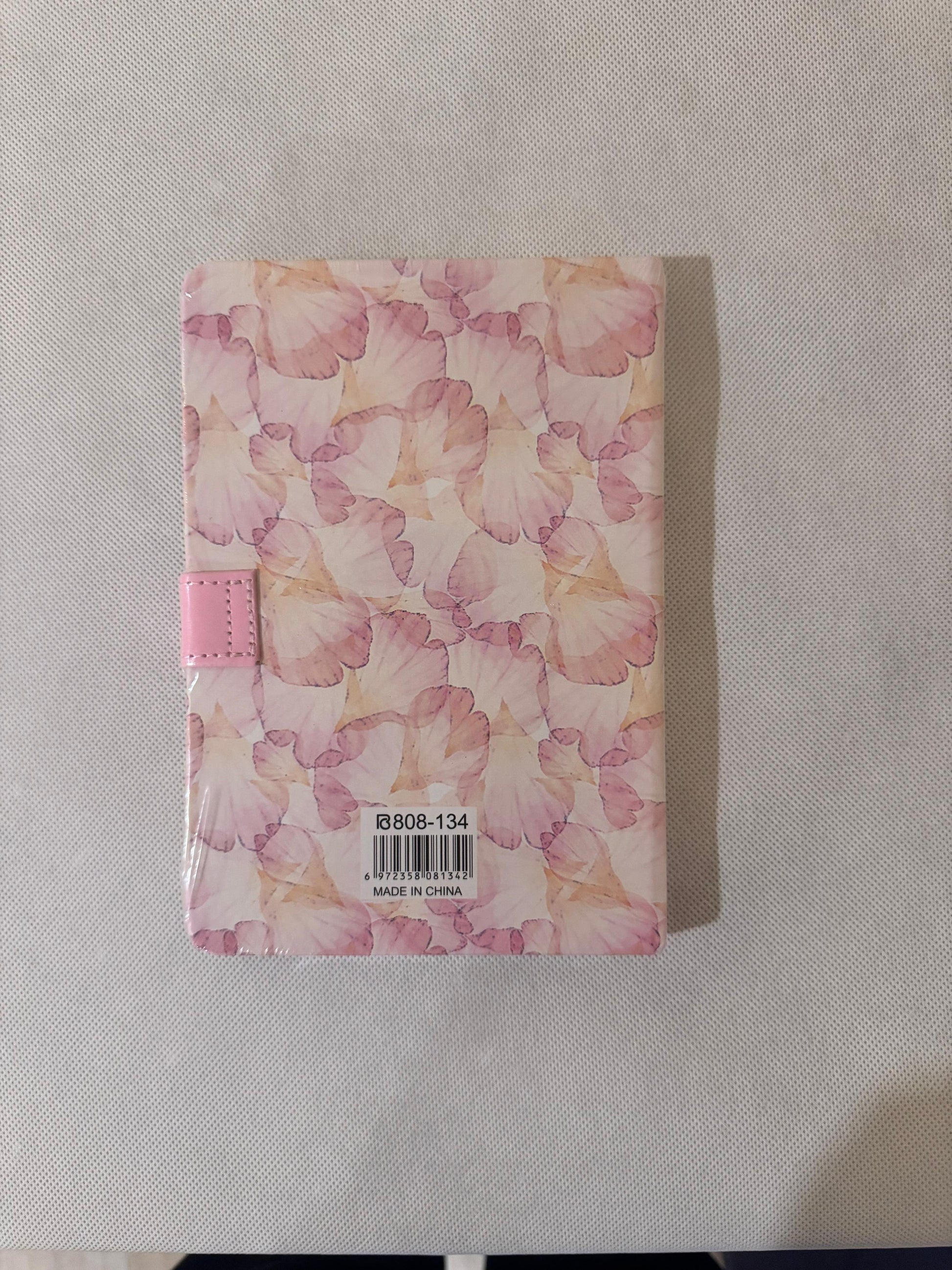 A5 Cute Designer Diary – Aesthetic Notebook with Magnetic Closure