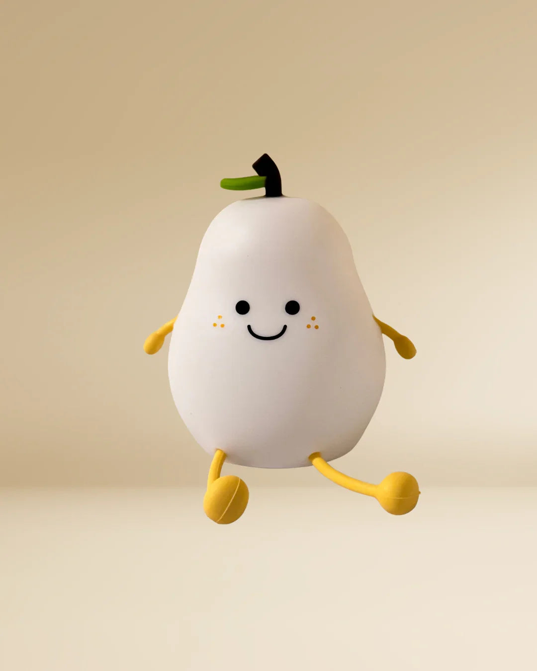 Pearly – The Color Changing Pear Lamp