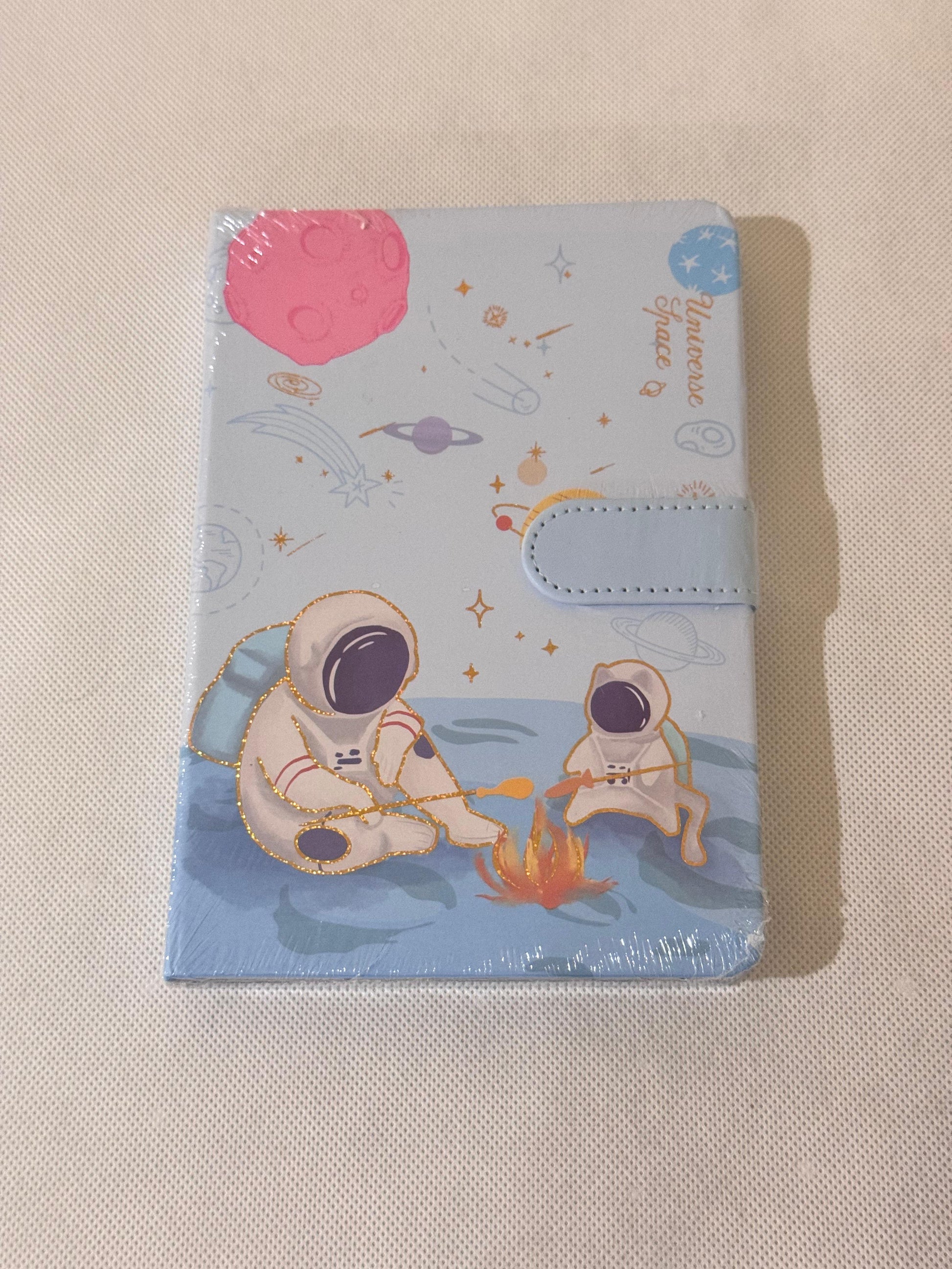 A5 Cute Designer Diary – Aesthetic Notebook with Magnetic Closure