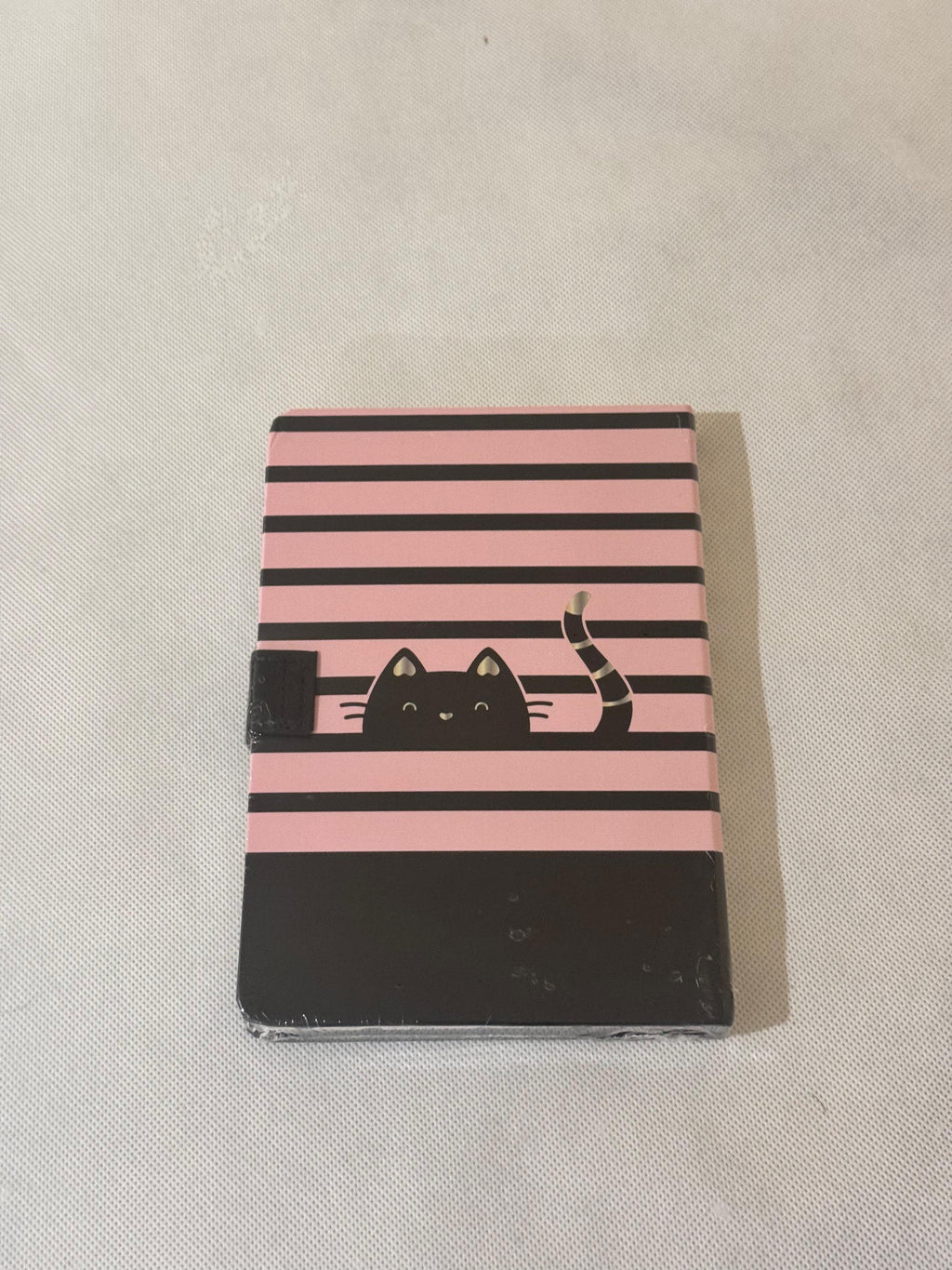 A5 Cute Designer Diary – Aesthetic Notebook with Magnetic Closure